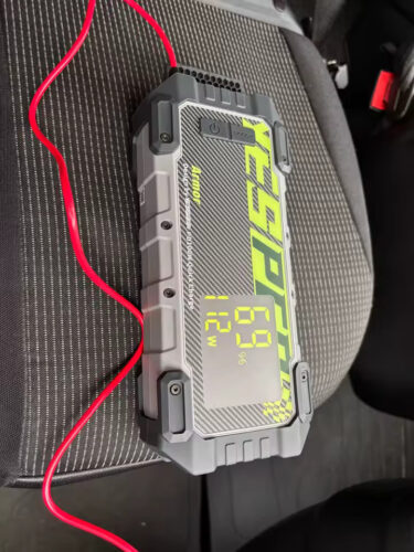 **YESPER® 4000A DÉMARREUR DE BATTERIE** photo review